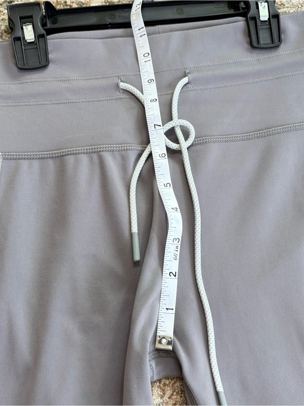 Vuori Daily Sport Legging Size Medium Smoke - Picture 7 of 10
